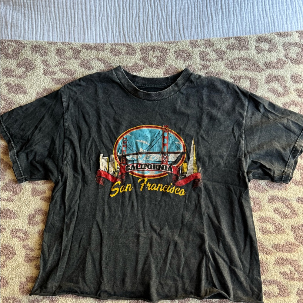 One of my favorite Brandy Melville t-shirt. Super comfortable and really cute.